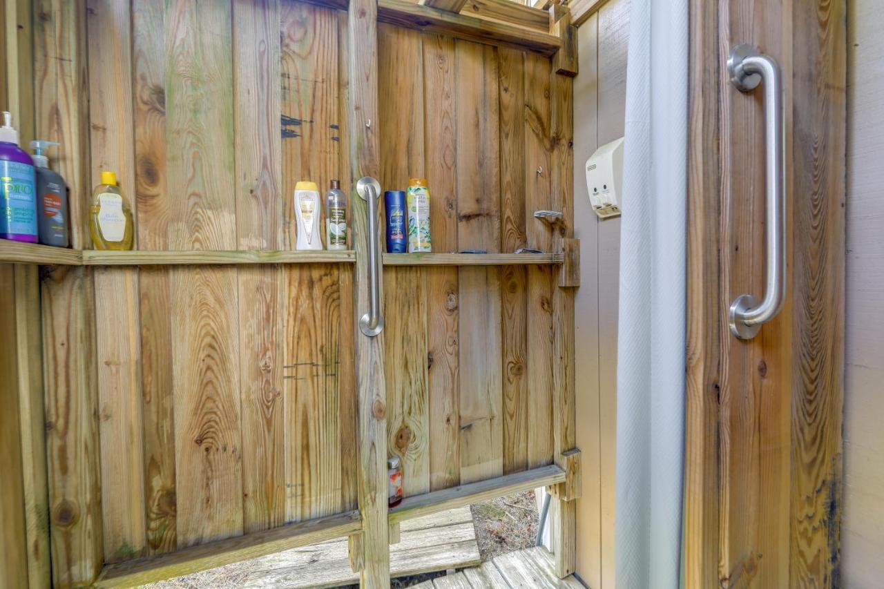 Sneads Ferry Vacation Rental Studio With Water Views Exterior foto